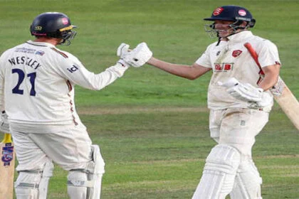Essex open up healthy lead on day one against Yorkshire