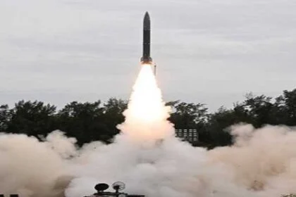 DRDO successfully conducts two consecutive flight-tests of Pralay missile