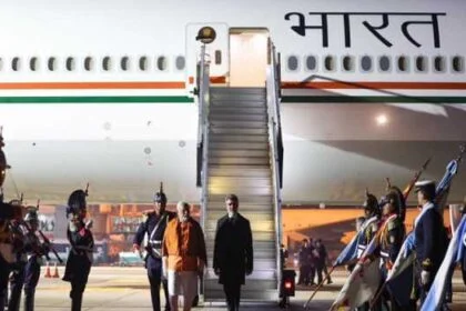 PM Modi accorded warm welcome on arrival in Argentina