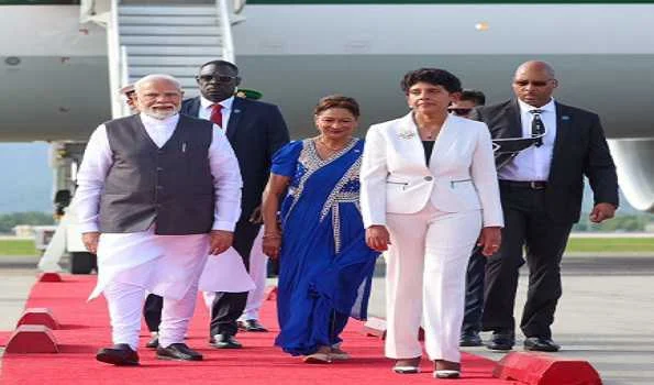 PM Modi arrives in Port of Spain, welcomed by PM Kamala Persad Bissessar and entire cabinet