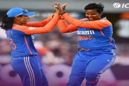 Poor England slump to second T20 defeat by India